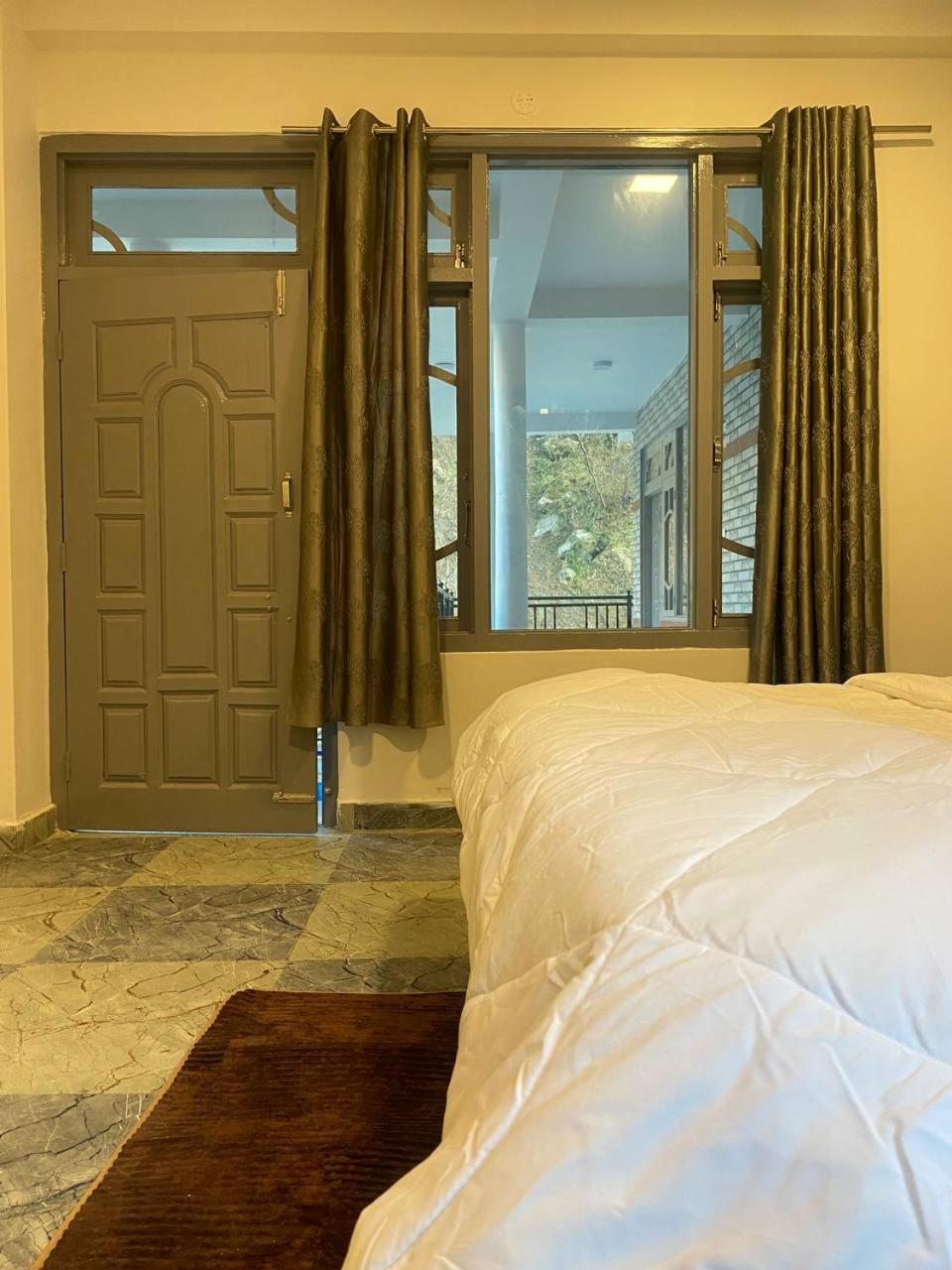 Hom House Of Mannmauji Riverside กาซอล ภายนอก รูปภาพ
